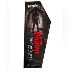Lottie Vampıre Diaries love sucks team Damon